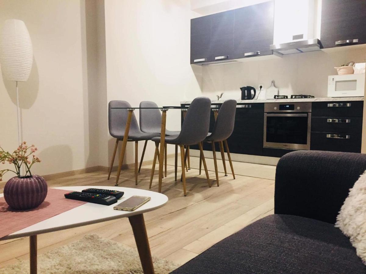 Sol'S M2 White Modern Apartments 트빌리시 외부 사진